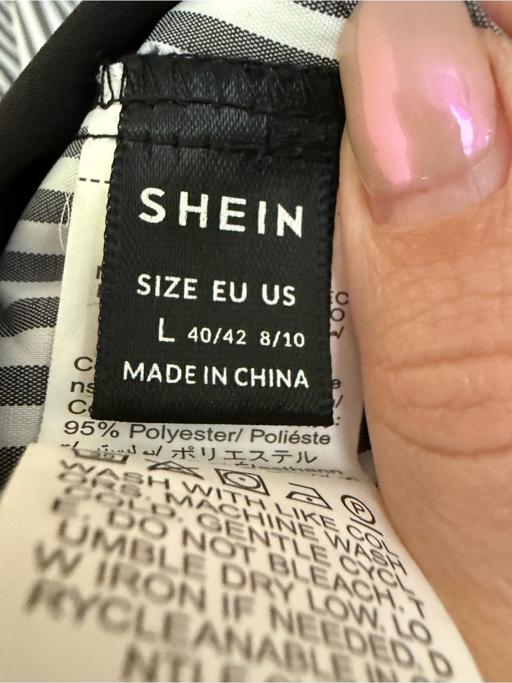 SHEIN Black & White Striped Labelled Top - Picture 5 of 5